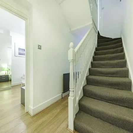 3 Bedroom Apartment In Westminster Londra Esterno foto
